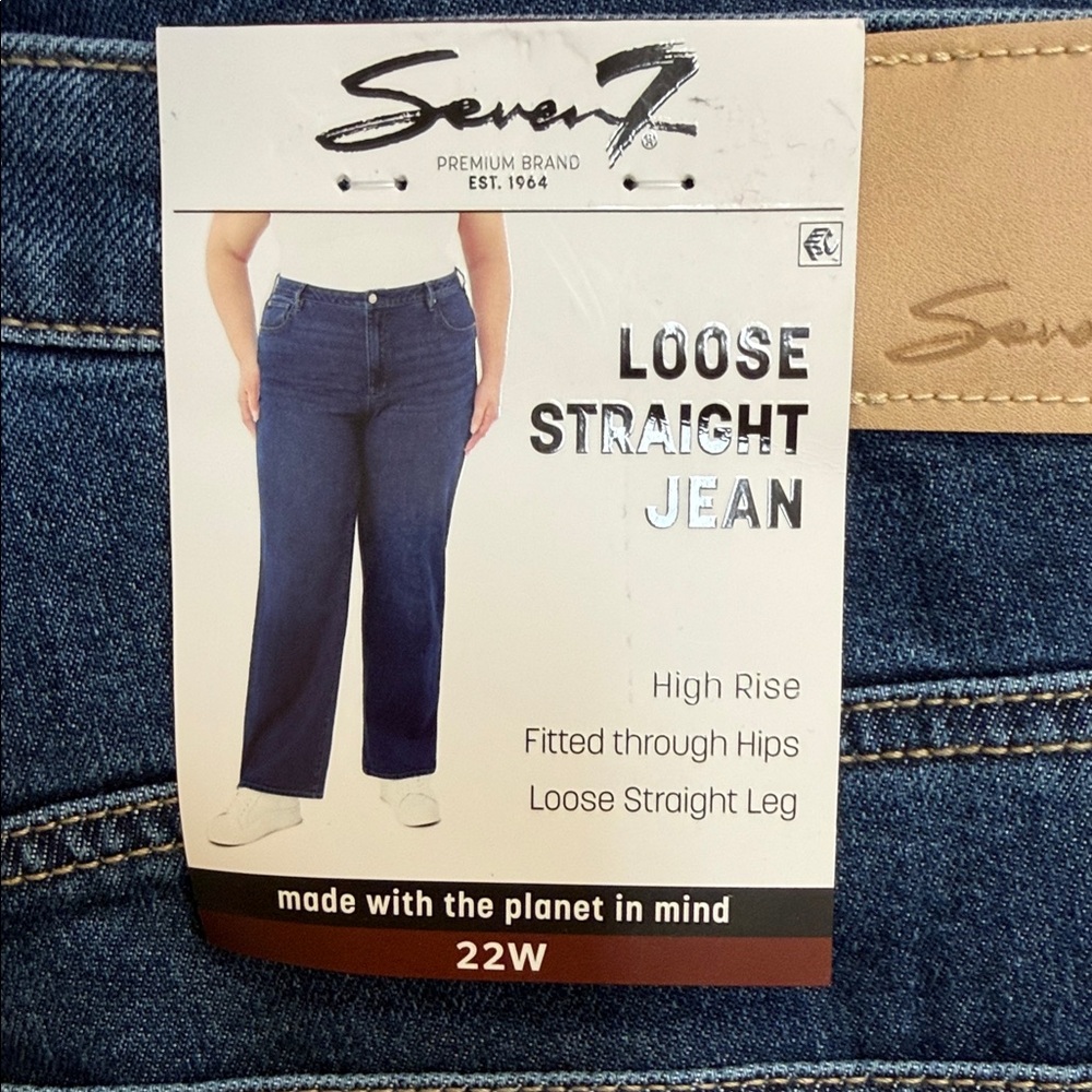 NWT Size 22W Seven7 Loose Straight Jean